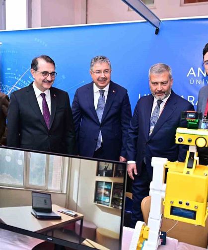 Yapay Zekâ Zirvesi Eskişehir’de Kapılarını Açtı