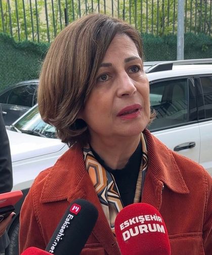 Ayşe Ünlüce: “Bu Süreçte En Çok Ülkeme Üzülüyorum”