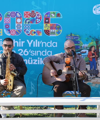 Eskişehir’de Bayram Öncesi Çifte Coşku
