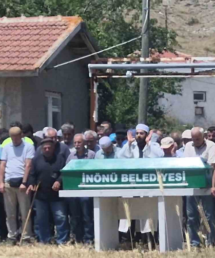Cezaevinde Hayatını Kaybeden Hükümlü Toprağa Verildi