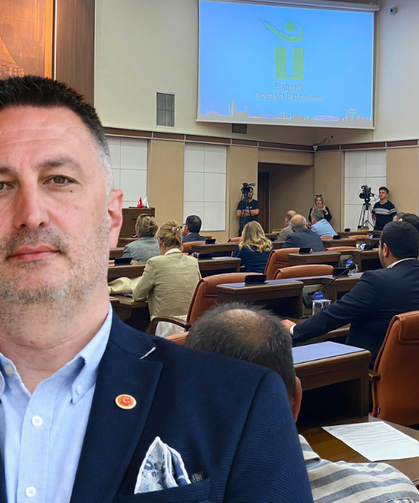 Cihan Ertok'tan CHP'li O İsimlere Gönderme: "Adalet Herkese Lazım"