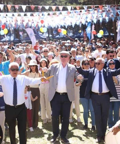 Eskişehir’de 38. Geleneksel Tepreş Şenliği Coşkuyla Kutlandı