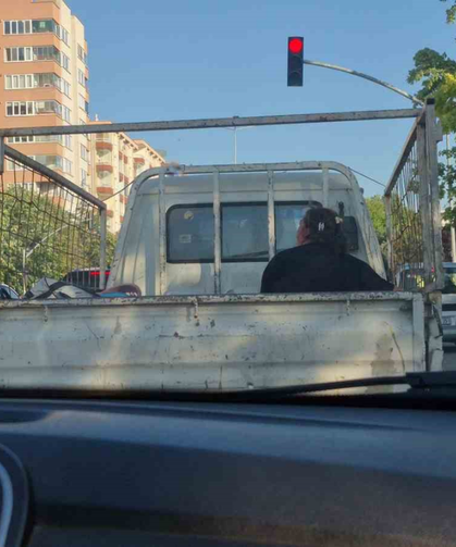 Trafikte Tehlike Saçan Yolculuk