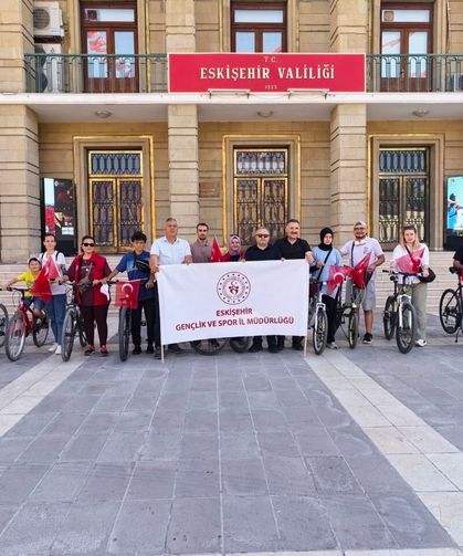 Eskişehir'de Gönülden Pedala 15 Temmuz Etkinliği