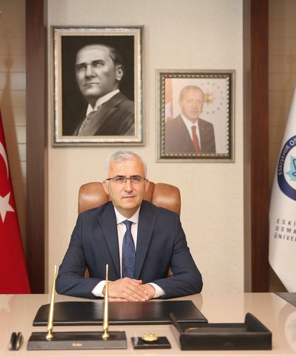 ESOGÜ Rektörü'nden 15 Temmuz Demokrasi ve Milli Birlik Günü Mesajı