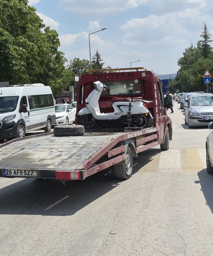 Eskişehir'de Hatalı U Dönüşü Kazayla Sonuçlandı