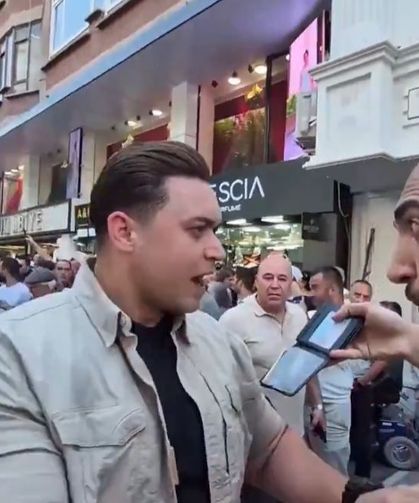 Albayrak’tan basın emekçilerine destek, CHP’ye sert eleştiri