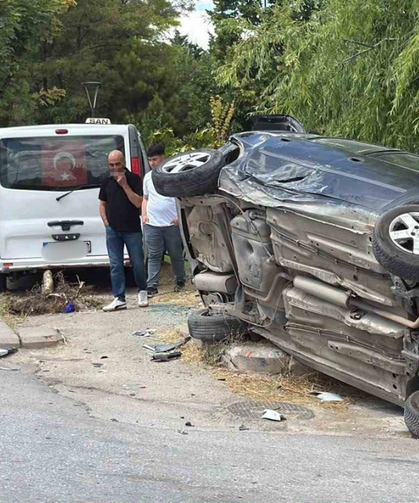 Dolmuş Kazasında 8 Kişi Hastanelik Oldu