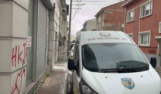 7’nci Kattan Atladı, Evde Eşinin Cansız Bedeni Bulundu