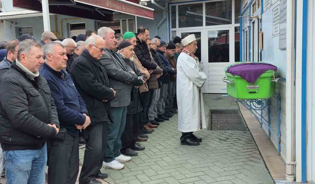 Otobüs Kazasında Hayatını Kaybeden Aslı Çevik Eskişehir’de Toprağa Verildi