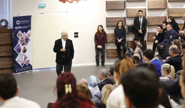 Anadolu Üniversitesi’nden ‘İletişim Buluşmaları’ Etkinliği