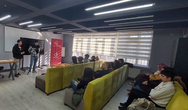 Eskişehir’de GençTek Öğrencileri Bir Araya Geldi
