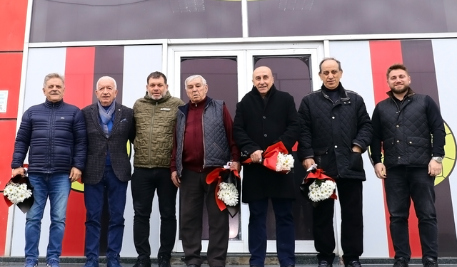 Eskişehirspor Efsanelerinden Teknik Direktör Şapcı’ya Ziyaret