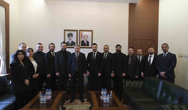 ESMİAD Eskişehir Valisi Yılmaz'ı Ziyaret Etti