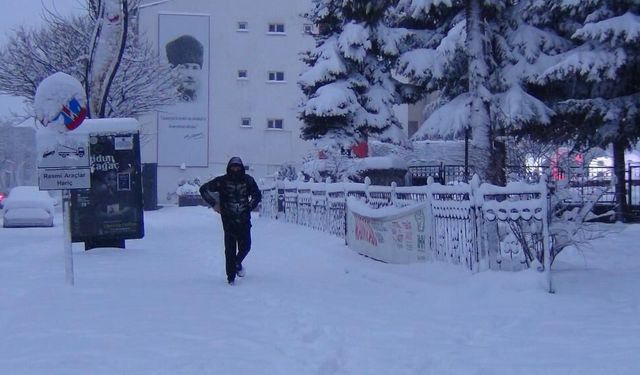 Valilikler Duyurdu: O İllerde Eğitime 1 Gün Ara Verildi