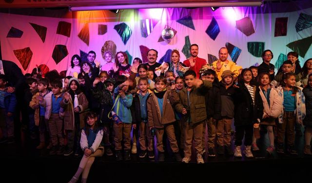 “İçindeki Renk” Çocuklarla Buluştu