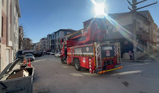 Eskişehir’de Pazar Engeli Yangına Müdahaleyi Zorlaştırdı
