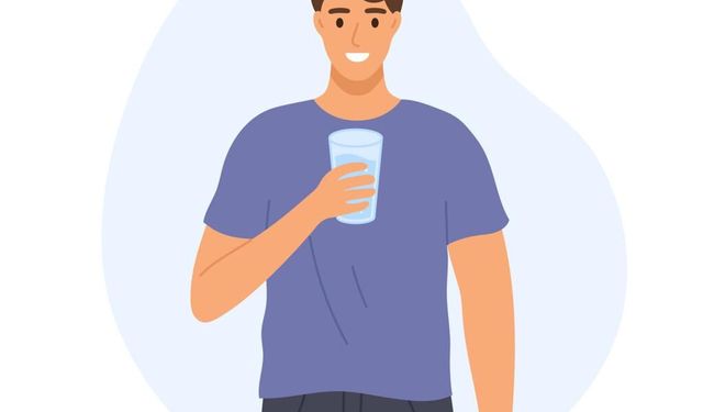 Zemzem Suyu Neden Ayakta İçilir?