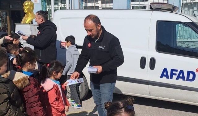 Eskişehir’de Öğrencilere Afad’dan Afet Farkındalık Eğitimi