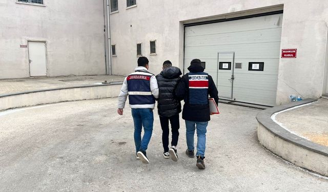Eskişehir’de 10 Yıl Üzeri Aranan 2 Hükümlü Yakalandı