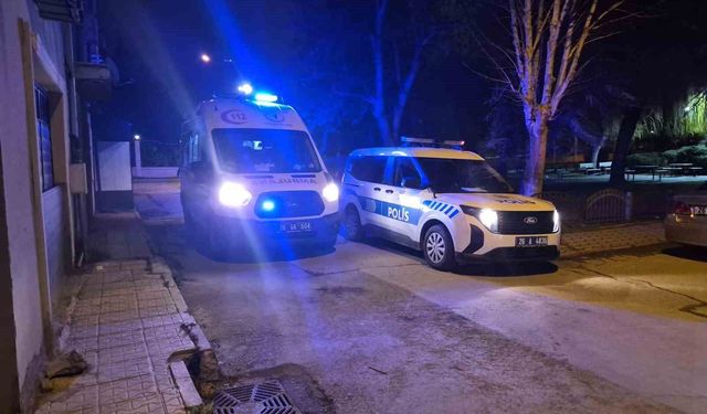 Bekçi ve Polis Seferber Oldu: Genç Güçlükle Durduruldu