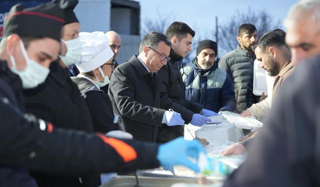 Büyükşehir İftarları İlçelerde Sürüyor