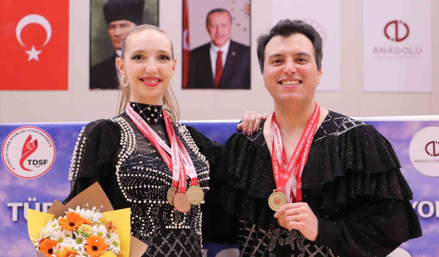 Eskişehir’de Dans Şöleni: 300 Sporcu Yarıştı