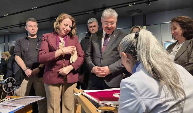 Eskişehir’de “Emeğin En Kıymetli, Kadın” Sergisi Açıldı