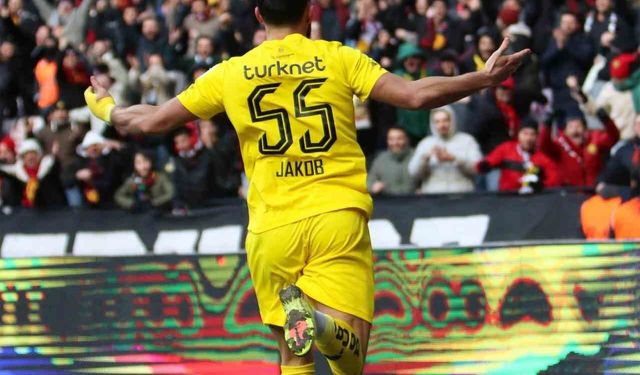 Es Es Taraftarından Hatipoğlu’na Transfer Teşekkürü