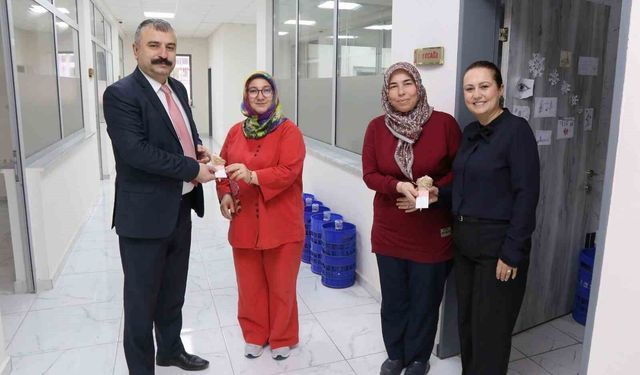 Kadın Personele 8 Mart’ta Anlamlı Hediye