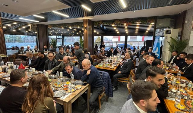 MHP Eskişehir Teşkilatı İftar Programında Bir Araya Geldi