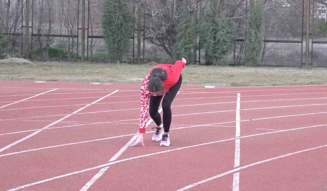 Milli Atlete Balkanlar'da Altın Madalya