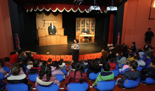 Çocuk Evlerindeki Miniklere Tarih Aşılanıyor