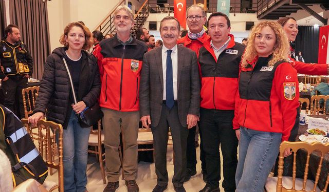 Tepebaşı’ndan Arama Kurtarma Ekiplerine Vefa İftarı