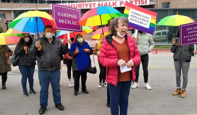 CHP’nin 2015’teki LGBT Teklifi Sosyal Medyada Tartışma Yarattı
