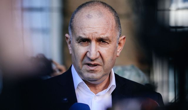 Eski Cumhurbaşkanı Radev Siyasete Zaferle Döndü