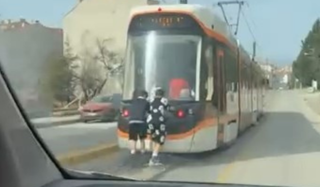 Eskişehir’de Tehlikeli Yolculuk