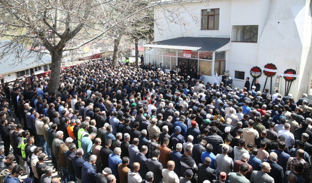 Türkiye Yasta: Kahramanmaraş’ta Hüzünlü Veda