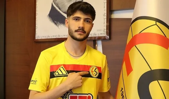 Eskişehirspor'da Duygusal Yaprak Dökümü: "Bu Formayı Terletmek Büyük Bir Onurdu"