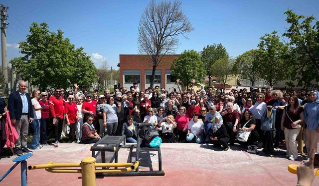 Yaşlı Bakımı Öğrencileri Tazelenme’de Buluştu