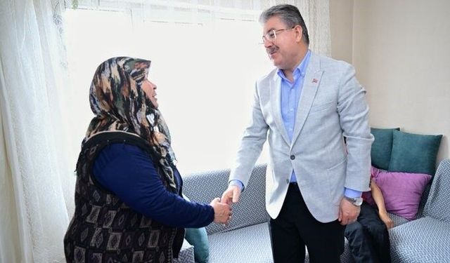 Vali Yılmaz, Mehmet Doğan Ailesini Ziyaret Etti