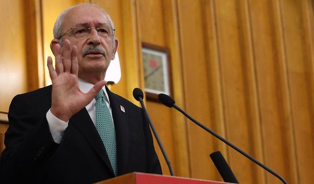 Eski CHP Lideri "Arınma" Çağrısında Bulundu