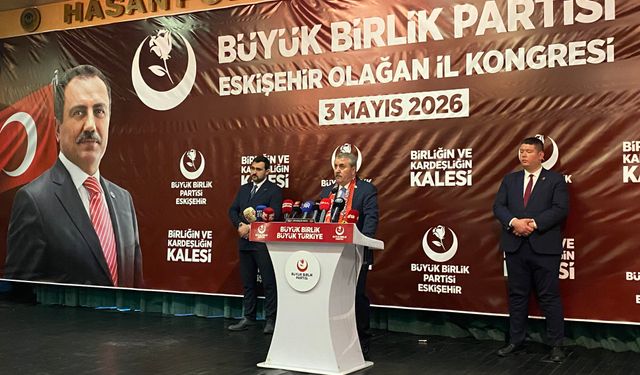 Destici’den Sert Sözler: “Bu Yıl Başıboş Köpek Yılı Mı?”