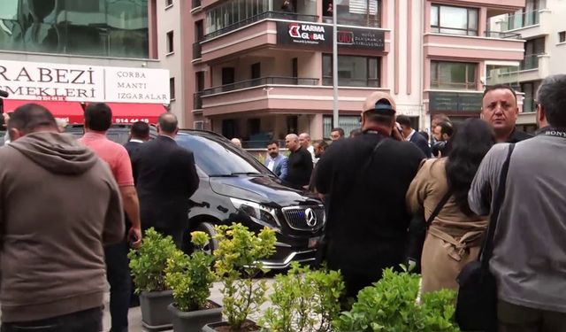 Kemal Kılıçdaroğlu Çalışma Ofisine Geldi