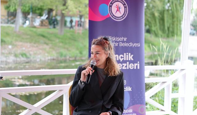 Meryem Boz Eskişehir’de Gençlerle Buluştu