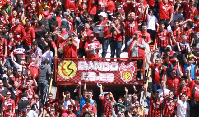 Tribünlerin Efsanesi Dünya Sahnesine: Eskişehirspor Taraftarından TFF’ye "Bando Es-Es" Çağrısı!