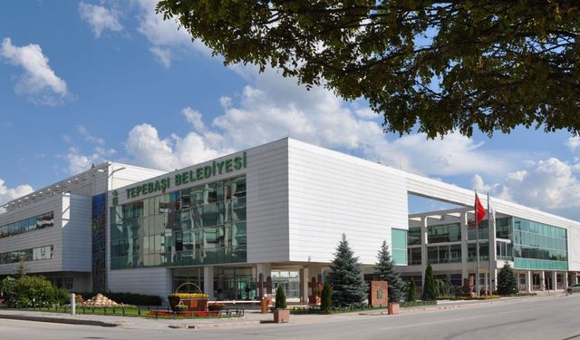 Tepebaşı Belediyesine Operasyon: 60 Şüpheli Gözaltına Alındı