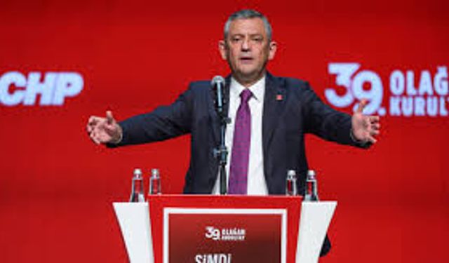 CHP’de 28 PM Üyesi İstifa Etti: Gözler Kurultaya Çevrildi