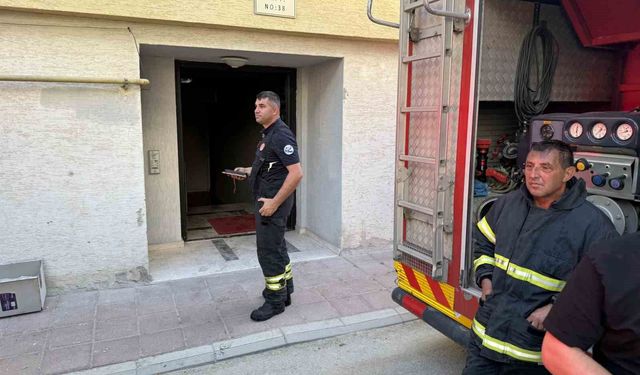 Eskişehir’de Apartman Yangını: 2 Kişi Hastanelik Oldu