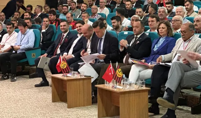 Kulüp Binasında 48 Saatlik Alarm Verildi! Perde Arkasındaki Görüşmeler Resmi İmzaya Dönüşüyor